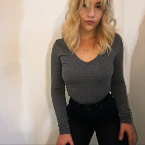 Gray long sleeve T-shirt